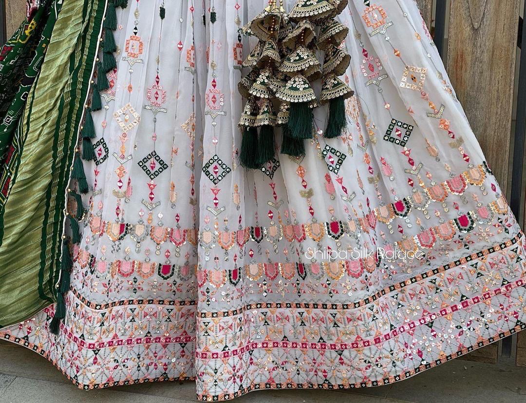 561 Georgette Designer Lehenga Choli Catalog 